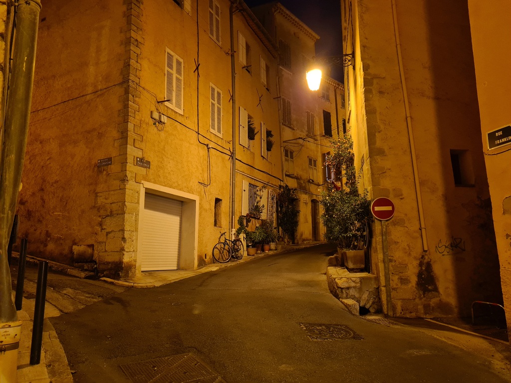 Gallery 20220719 221400.jpg