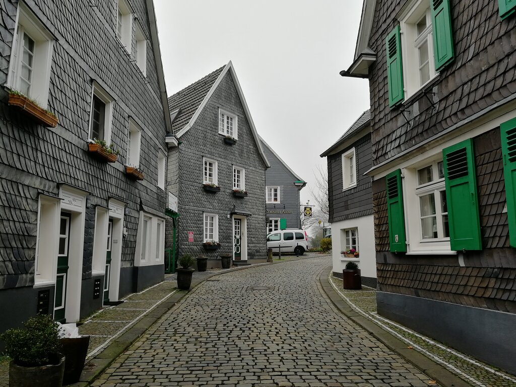 Gallery 12 solingen.jpg